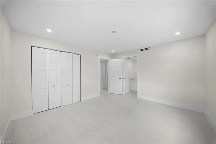 1155 Sandpiper St G1, Naples, Florida 34102