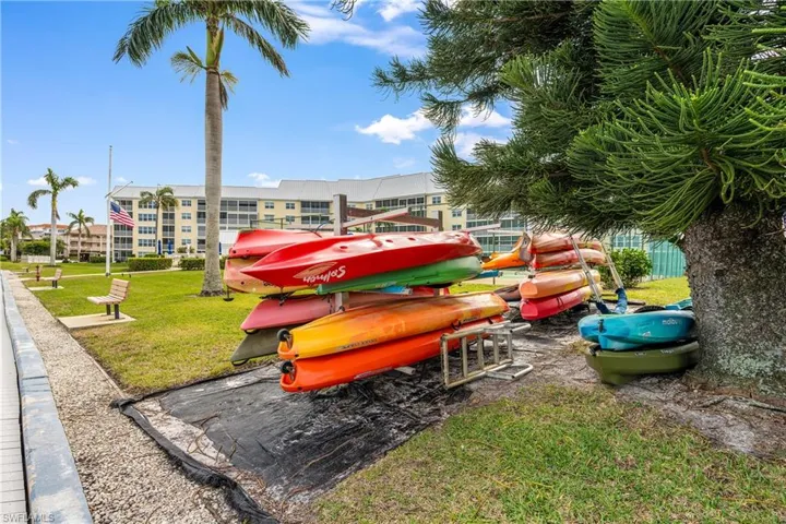 Surrounding community with a lawn