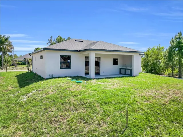 4204  3rd W ST, Lehigh Acres, FL 33971