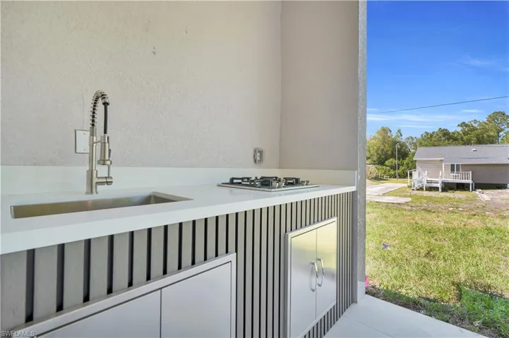 4204  3rd W ST, Lehigh Acres, FL 33971
