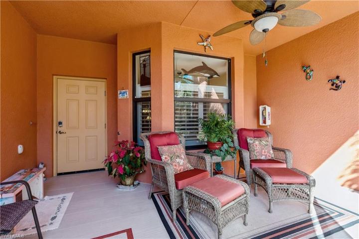 Front screened entry