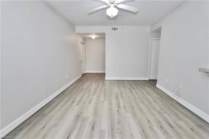 7950  Preserve  CIR, Naples, FL 34119