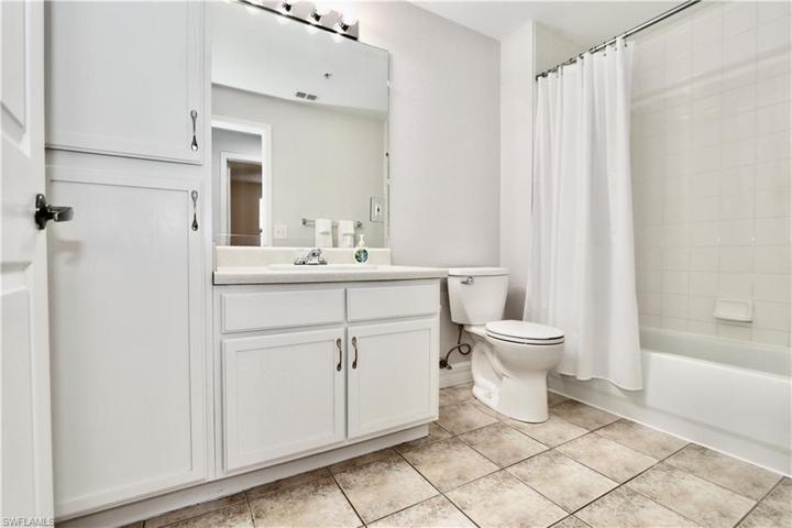 2nd Bathroom