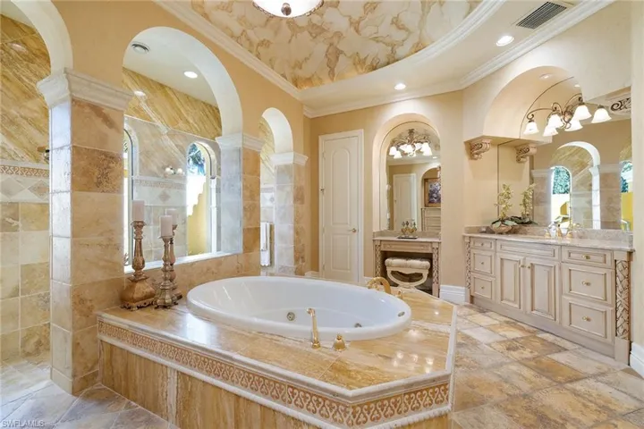 15192 Brolio Way, Naples, Florida 34110