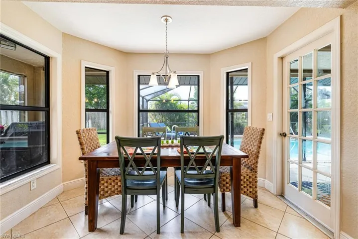 2240 Se 27th Ter, Cape Coral, Florida 33904