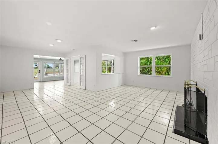 1642 Hill Ave, Fort Myers Fl 33901