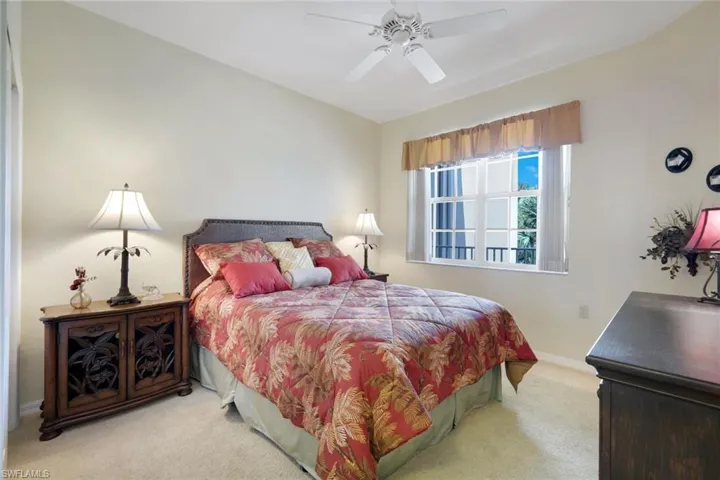 4864 Hampshire Ct 203, Naples, Florida 34112
