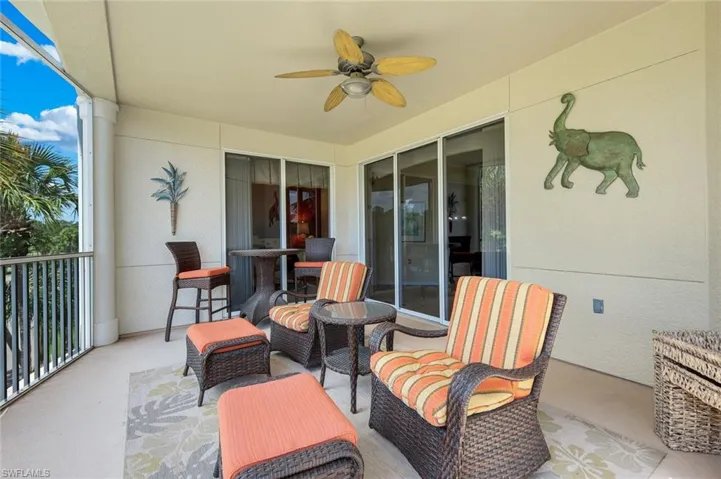 4864 Hampshire Ct 203, Naples, Florida 34112