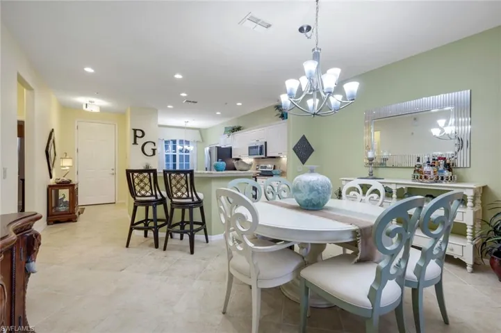 4864 Hampshire Ct 203, Naples, Florida 34112