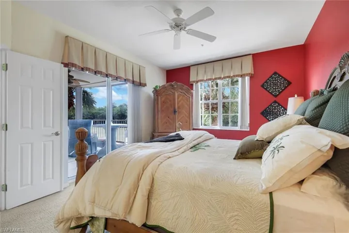 4864 Hampshire Ct 203, Naples, Florida 34112