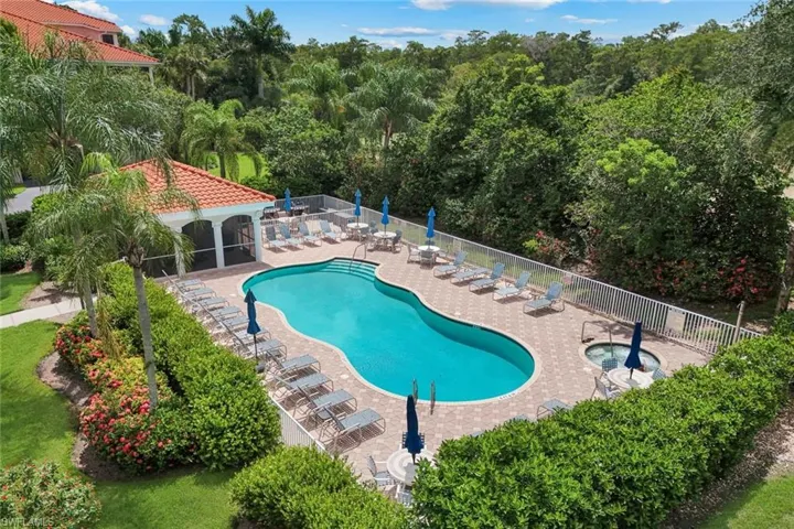 4864 Hampshire Ct 203, Naples, Florida 34112
