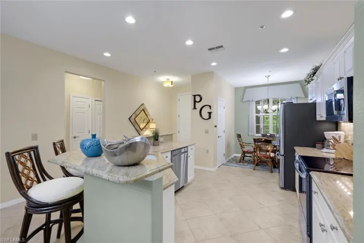 4864 Hampshire Ct 203, Naples, Florida 34112