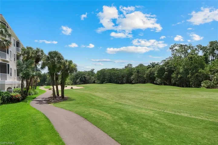 4864 Hampshire Ct 203, Naples, Florida 34112