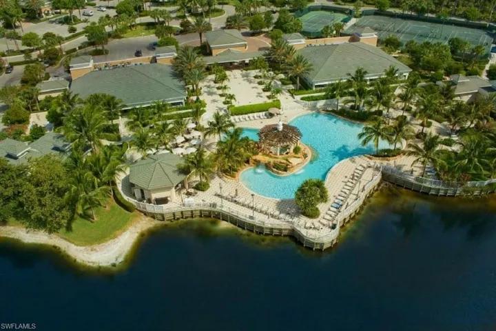 The Dunes Community Pool