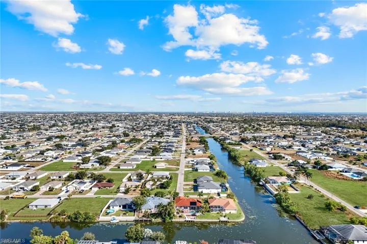 602 Nw 3rd Ave, Cape Coral, Florida 33993
