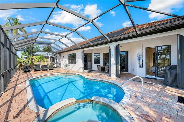 602 Nw 3rd Ave, Cape Coral, Florida 33993