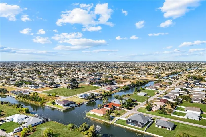 602 Nw 3rd Ave, Cape Coral, Florida 33993