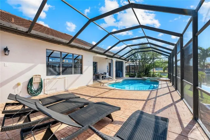 602 Nw 3rd Ave, Cape Coral, Florida 33993