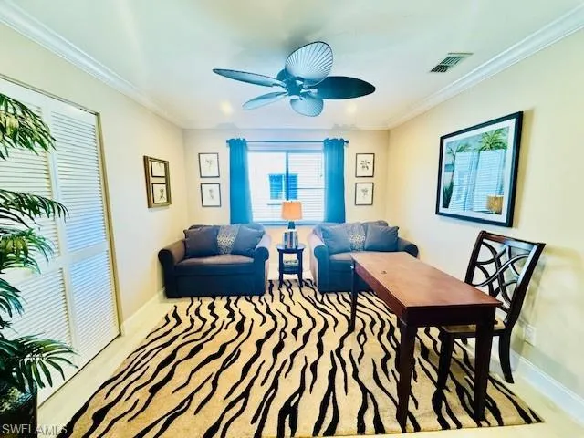 Den/3rd Bedroom