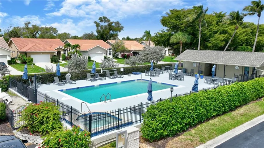 Neighborhood pool steps from condo
