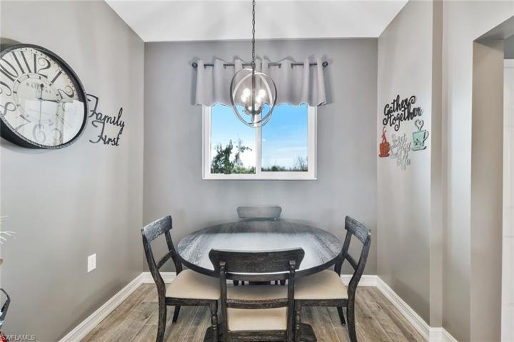 Breakfast Nook.
