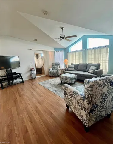 333  Shrub S LN, North Fort Myers, FL 33917