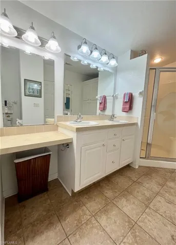 333  Shrub S LN, North Fort Myers, FL 33917