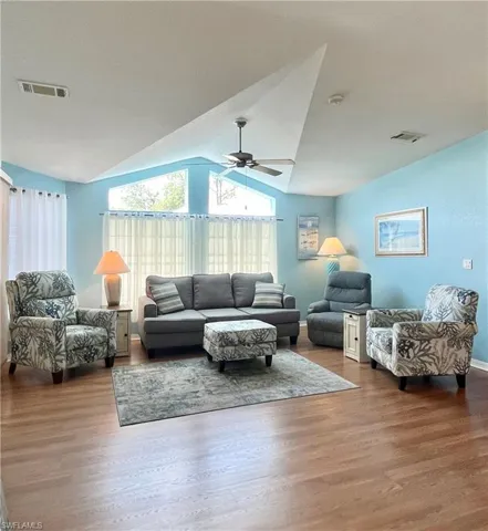 333  Shrub S LN, North Fort Myers, FL 33917