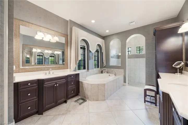 4149 Cortland Way, Naples, Florida 34119