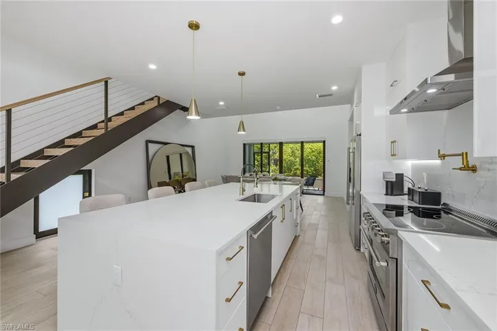 3400  Canal  ST, Naples, FL 34112