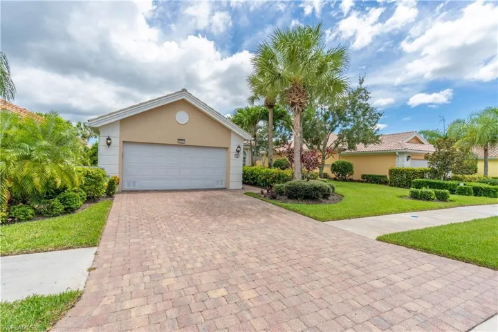 8556 Alessandria Ct, Naples, Florida 34114