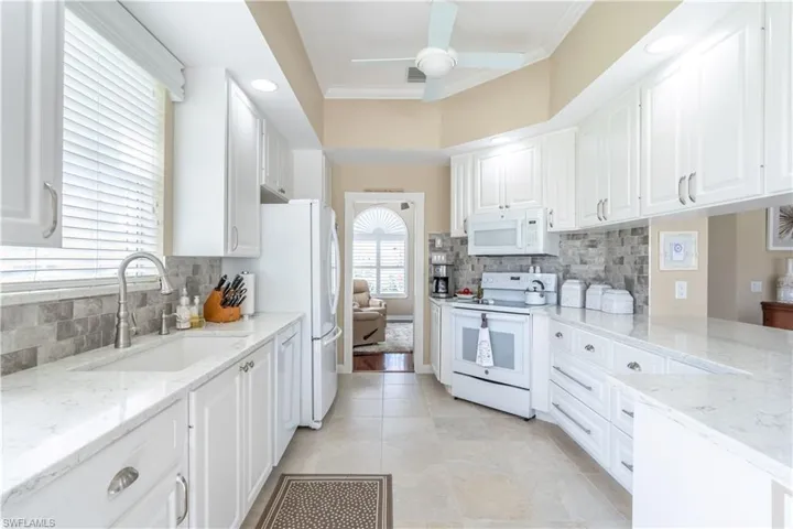 8556 Alessandria Ct, Naples, Florida 34114