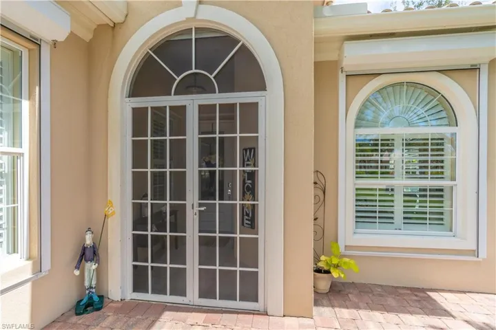 8556 Alessandria Ct, Naples, Florida 34114