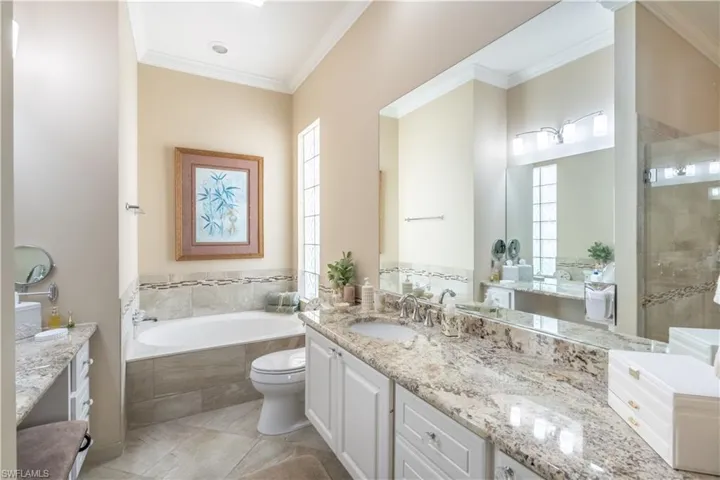 8556 Alessandria Ct, Naples, Florida 34114