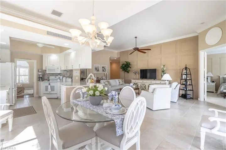 8556 Alessandria Ct, Naples, Florida 34114