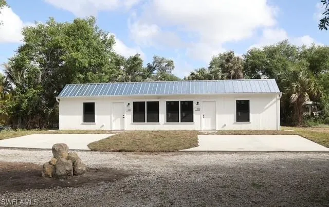 231  Santa Cruz  ST, North Fort Myers, FL 33903