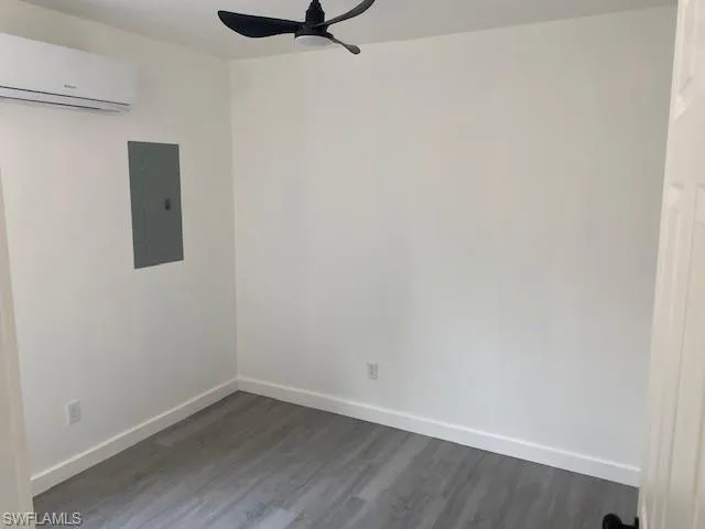 231  Santa Cruz  ST, North Fort Myers, FL 33903