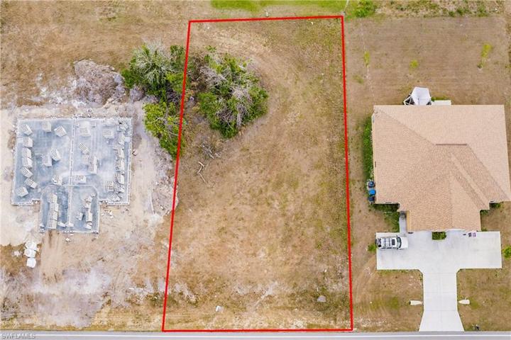 921  Andalusia  BLVD, CAPE CORAL, FL 33909