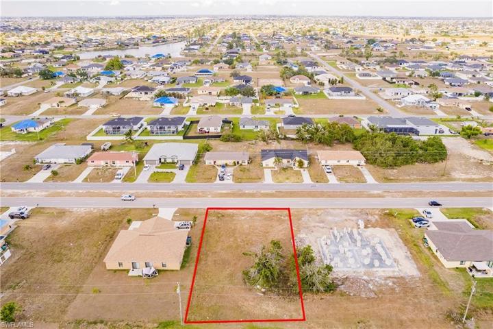 921  Andalusia  BLVD, CAPE CORAL, FL 33909