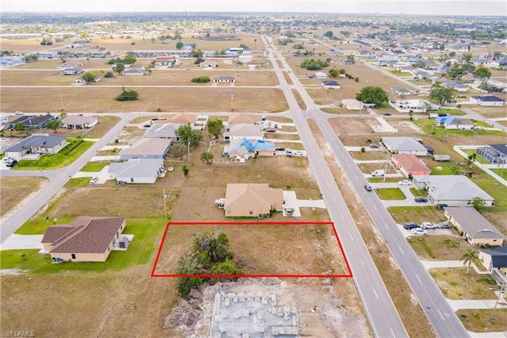921  Andalusia  BLVD, CAPE CORAL, FL 33909