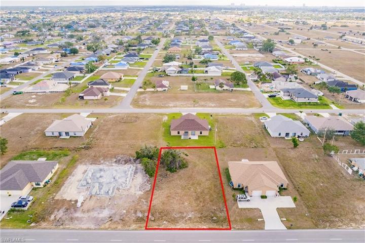 921  Andalusia  BLVD, CAPE CORAL, FL 33909
