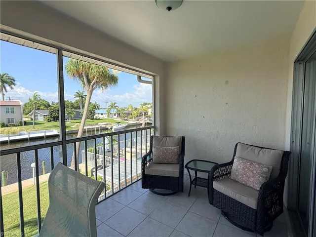 1339 Se 46th Ln 8, Cape Coral, Florida 33904