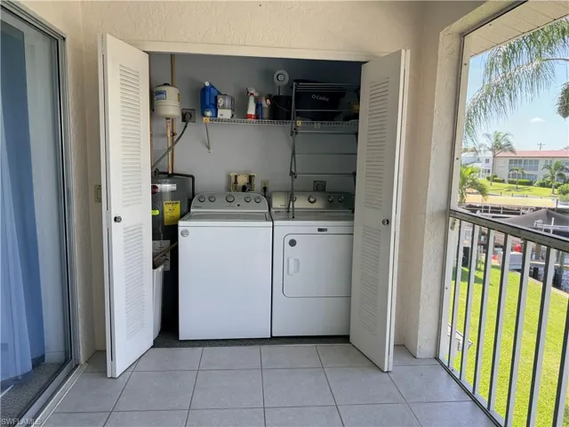 1339 Se 46th Ln 8, Cape Coral, Florida 33904