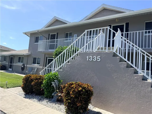 1339 Se 46th Ln 8, Cape Coral, Florida 33904