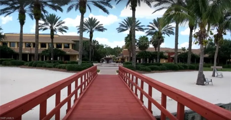 Pier