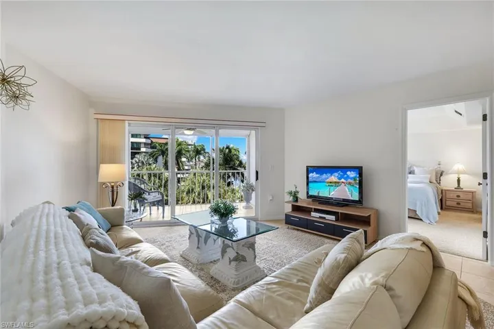 270 Collier Blvd 404, Marco Island, Florida 34145