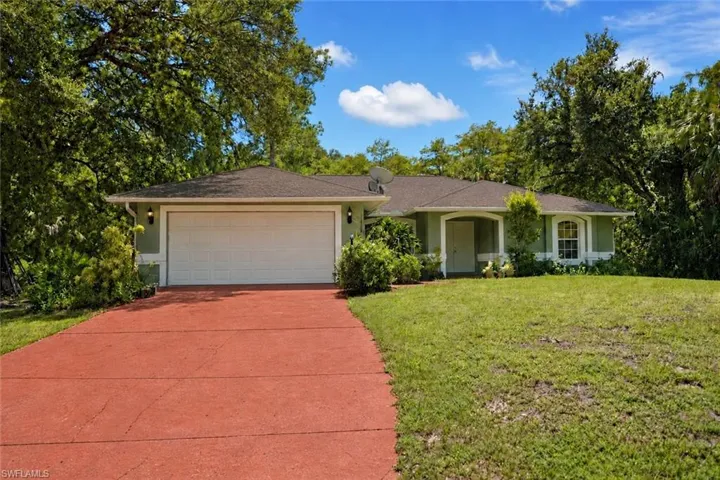 360 Jung Blvd W, Naples, Florida 34120