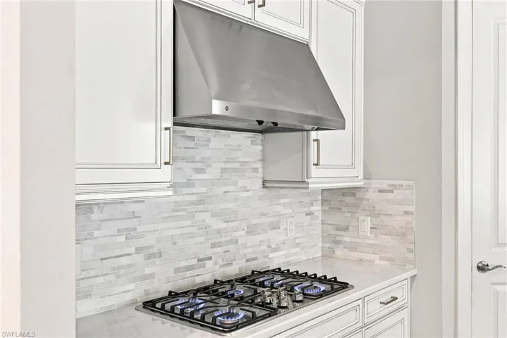 9356 Montelanico Loop, Naples, Florida 34119