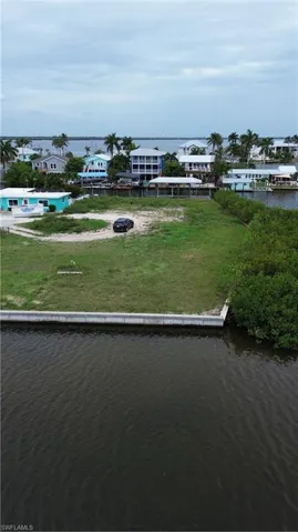2638 Second St, Matlacha, Florida 33993