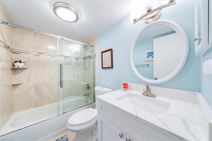 1316 Derbyshire CT # 101, NAPLES FL 34116